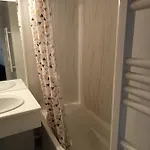 Appartement Calme Vue Pieds Dans L'eau *