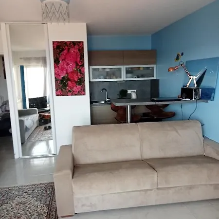 Calme Vue Pieds Dans L'eau Saint-Raphaël