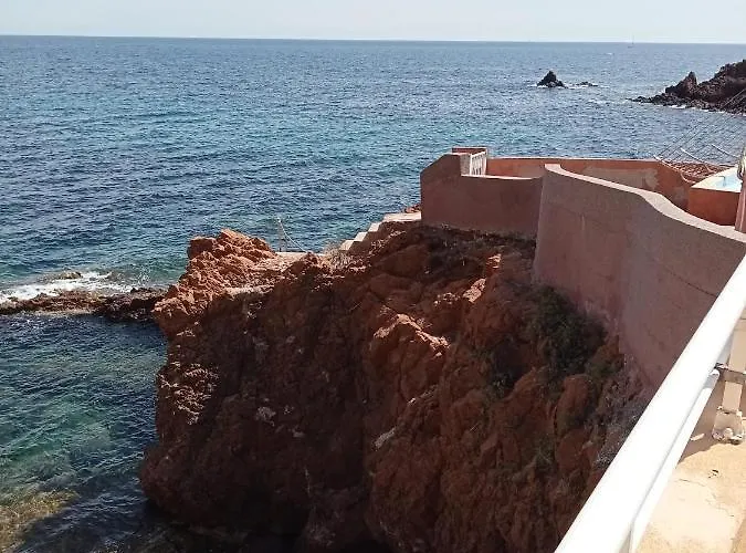 Apartamento Calme Vue Pieds Dans L'eau Saint-Raphaël